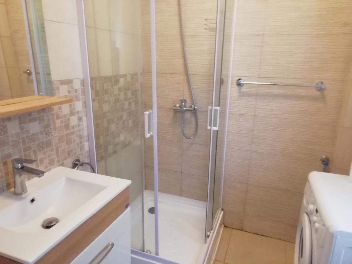 Studio Ultracentral Universitatea Bucureşti Eksteriør bilde