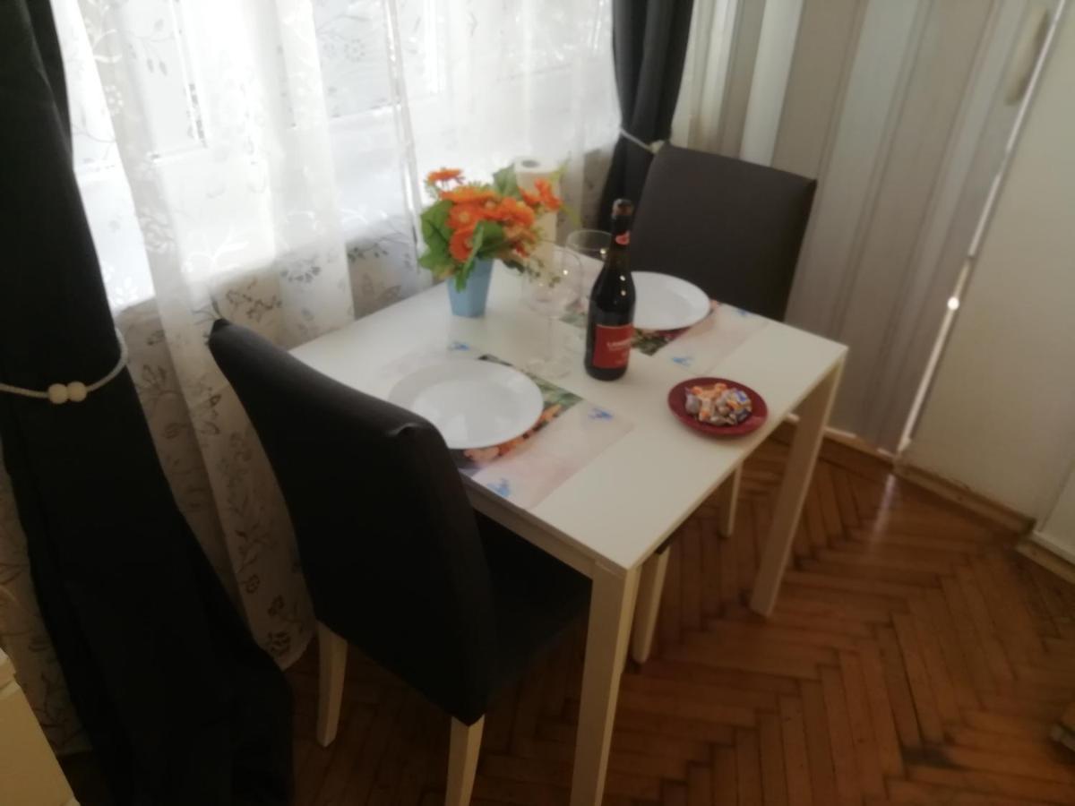 Studio Ultracentral Universitatea Bucureşti Eksteriør bilde