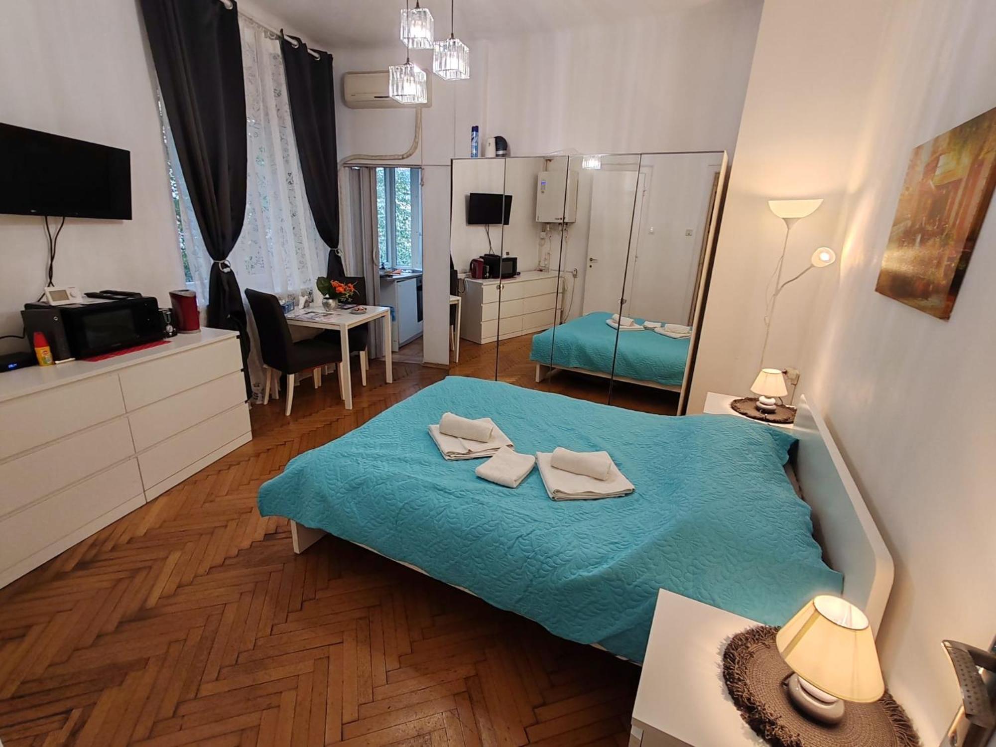 Studio Ultracentral Universitatea Bucureşti Eksteriør bilde