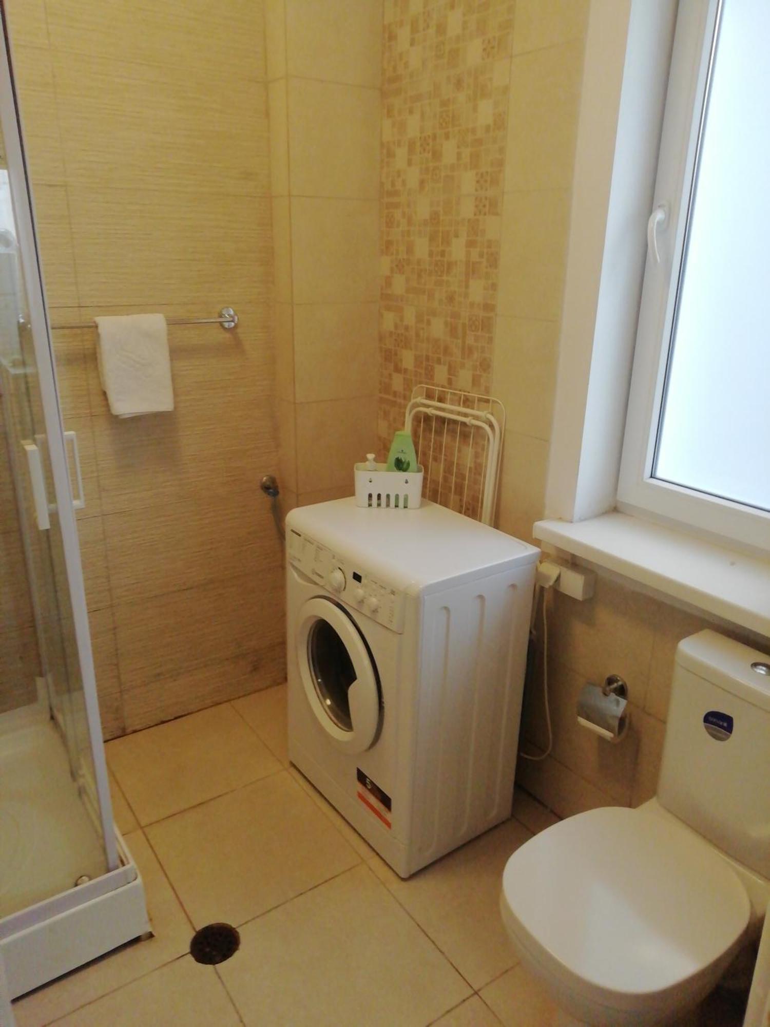 Studio Ultracentral Universitatea Bucureşti Rom bilde