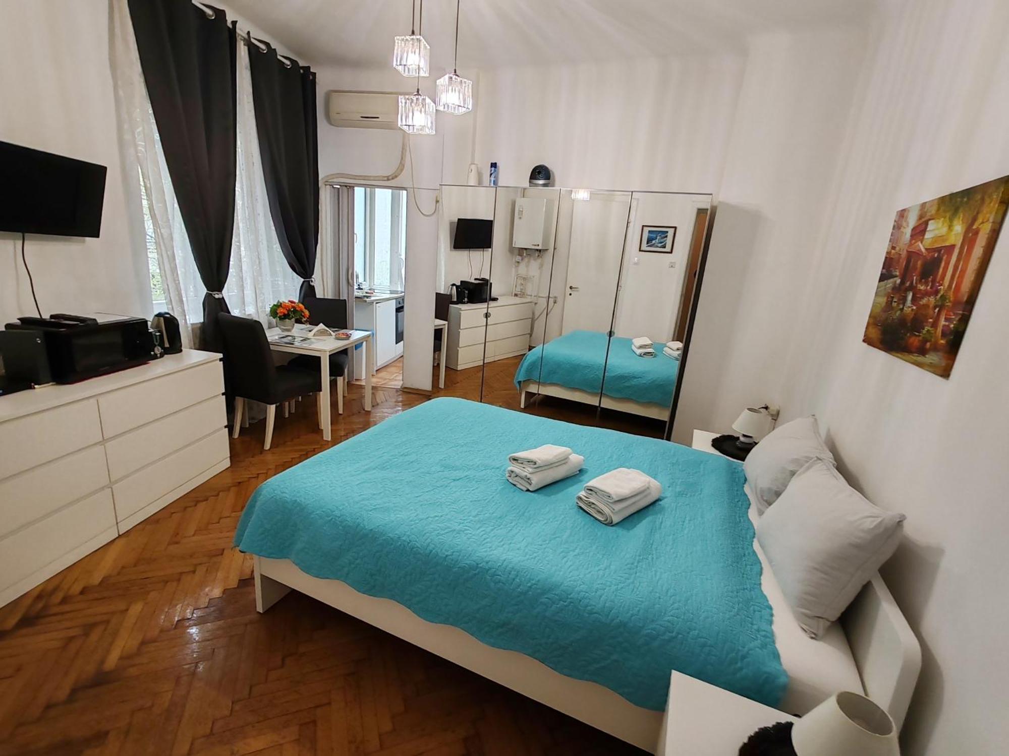 Studio Ultracentral Universitatea Bucureşti Eksteriør bilde